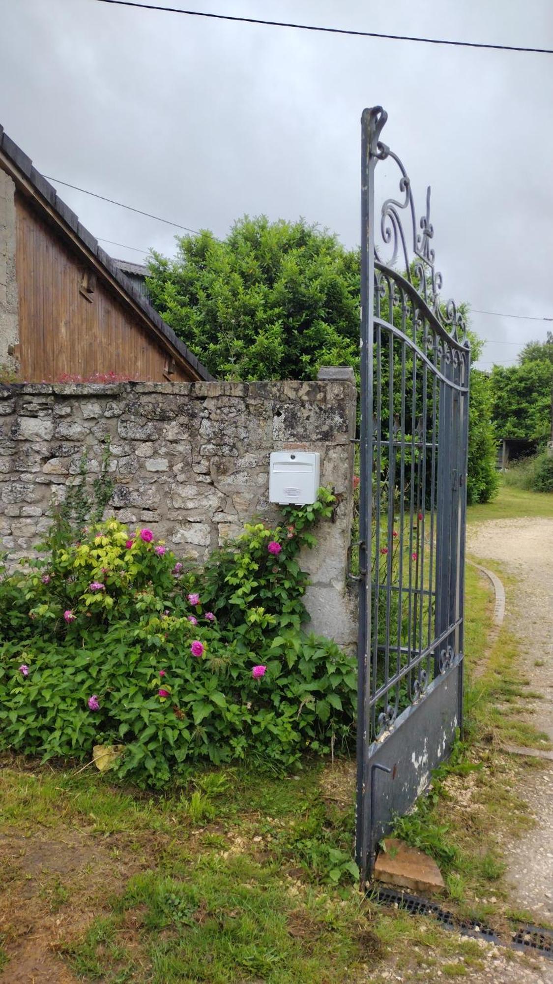 Residence De La Demi-Lune Entrains-sur-Nohain Exteriér fotografie